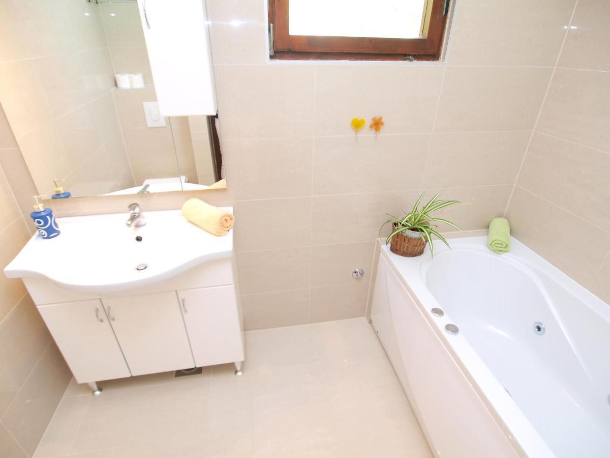 Holiday Home Carmen By Interhome Ražanj Exteriér fotografie